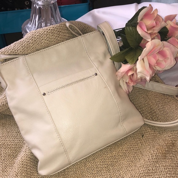 👗Ivory Stone & Co. Leather Crossbody Bag - Picture 2 of 6